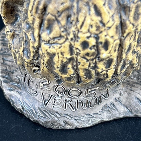 Shade Tree Creations Vernon 2005 Lottery Nut Resin Mini Figurine Novelty Humor - Picture 4 of 11